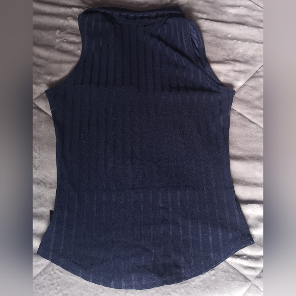 HKR Collection. Size S. - Picture 4 of 6